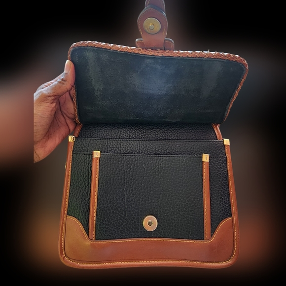 ⛔️SOLD⛔️Vintage Dooney & Bourke R701 - Picture 11 of 11